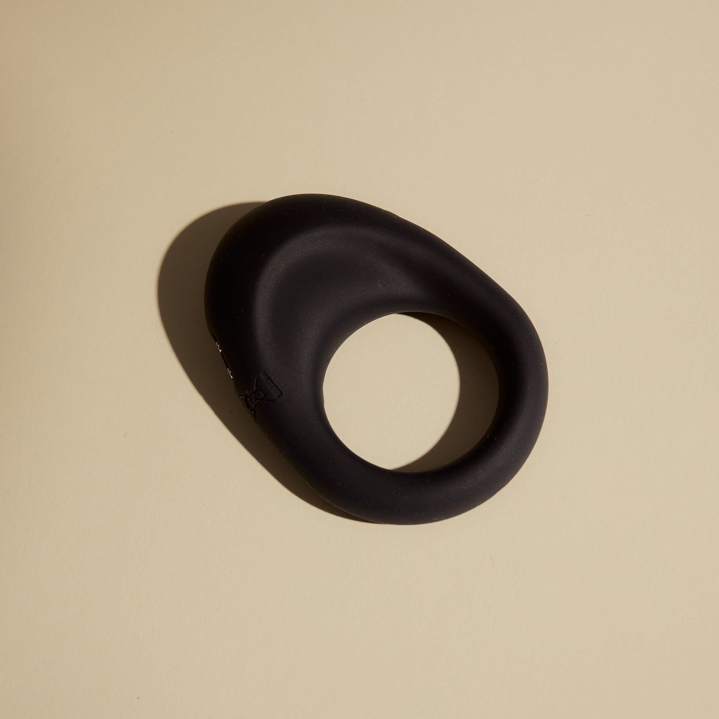 Loop Vibrating Ring for Couples | LBDO Loop Vibrating Ring for Couples | LBDO